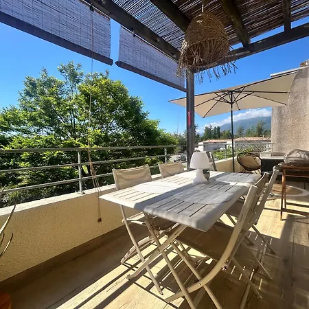 Διαμέρισμα Corsica *